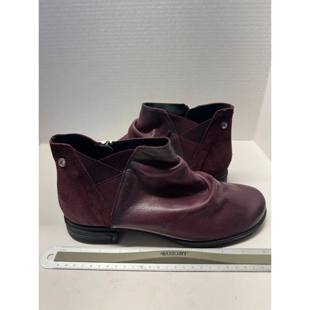 Wanda Panda Burgundy Leather Ruched Ankle Boots Spain Womens 41 10 NEW